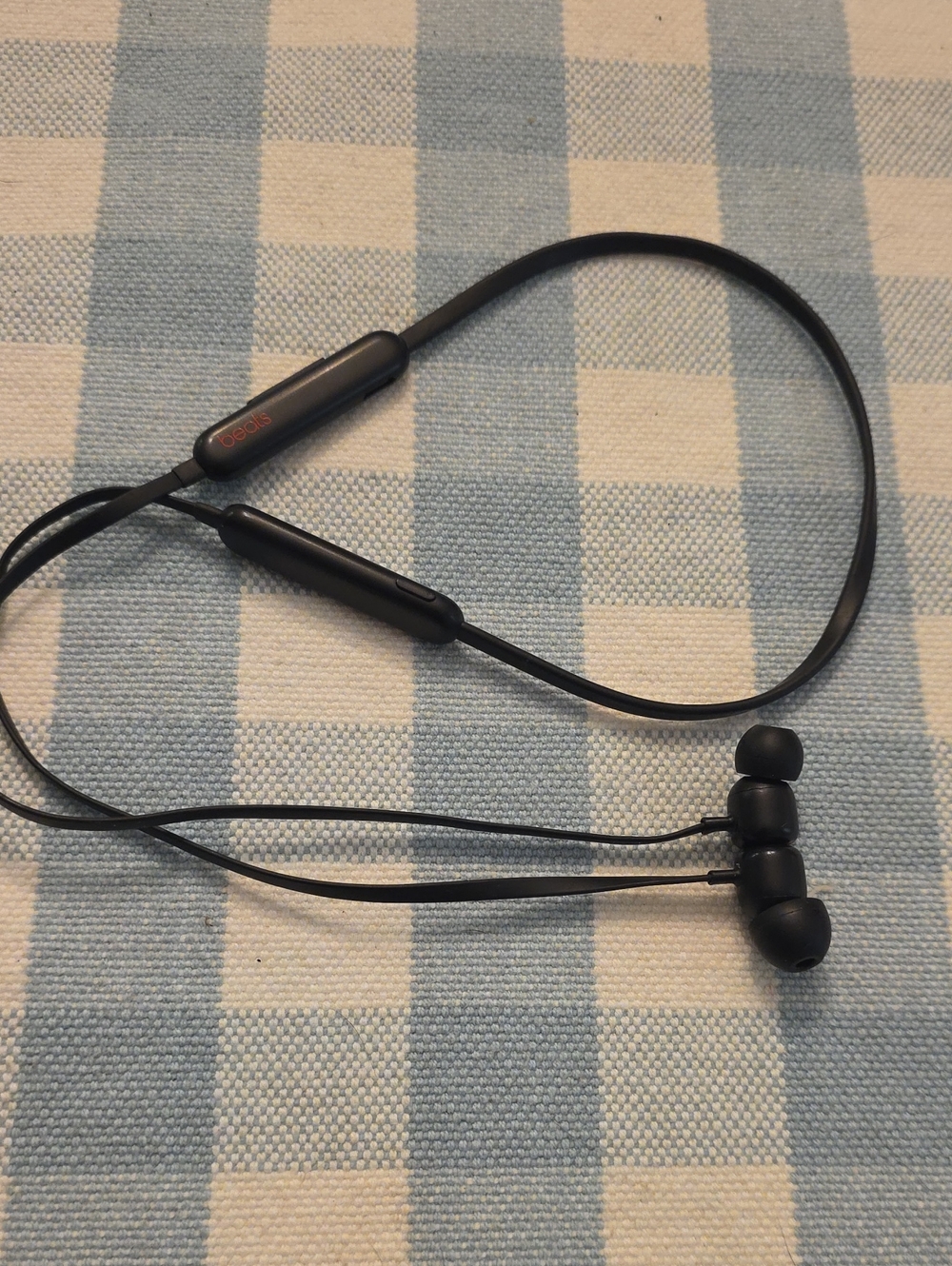 Beats Flex Wireless Neckband Earbuds - Black
